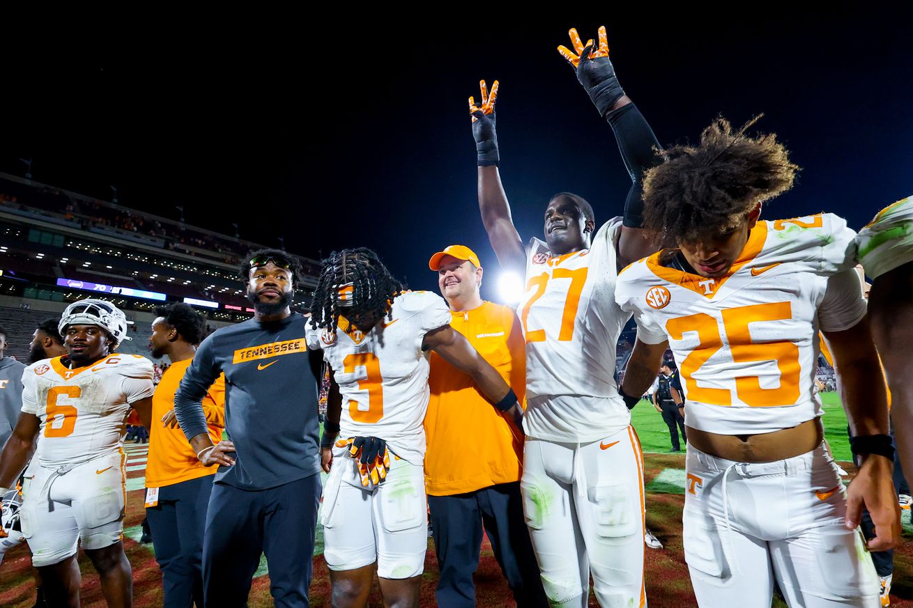 NCAA Football: Tennessee at Oklahoma