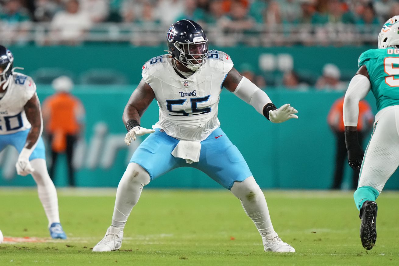 NFL: SEP 30 Titans at Dolphins