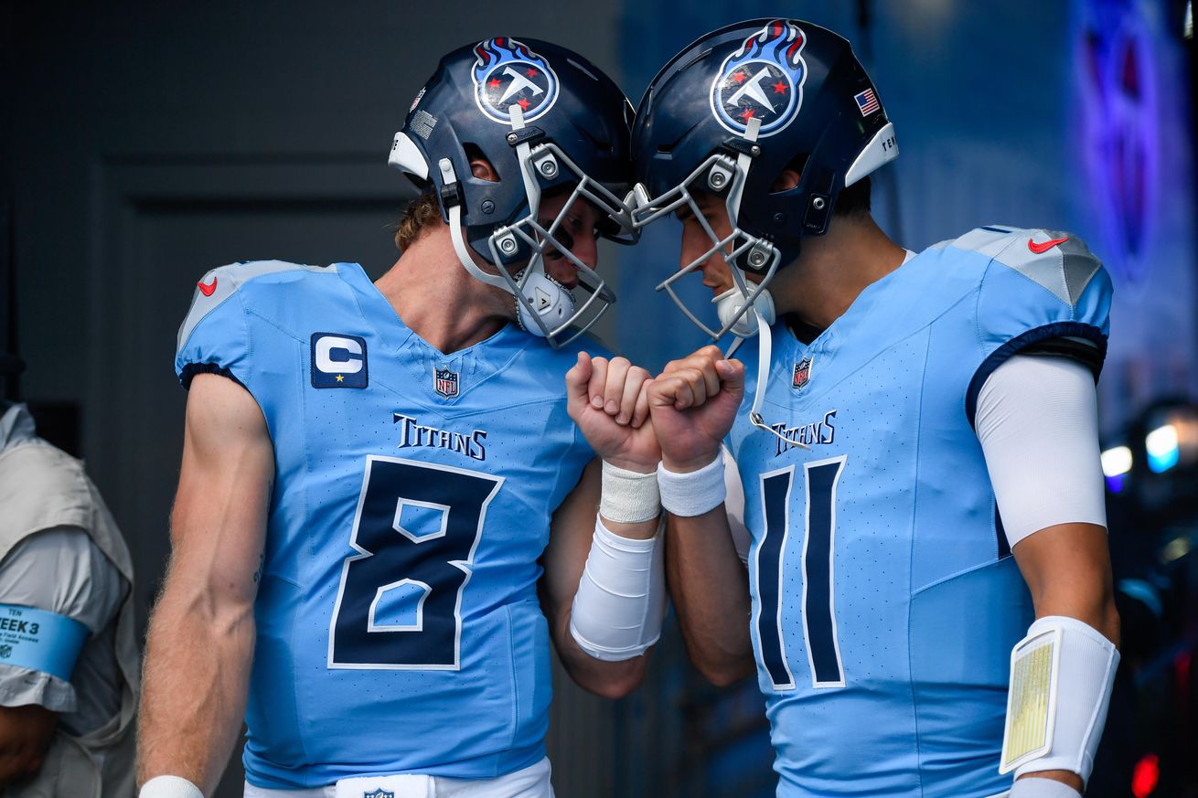 NFL: Green Bay Packers at Tennessee Titans