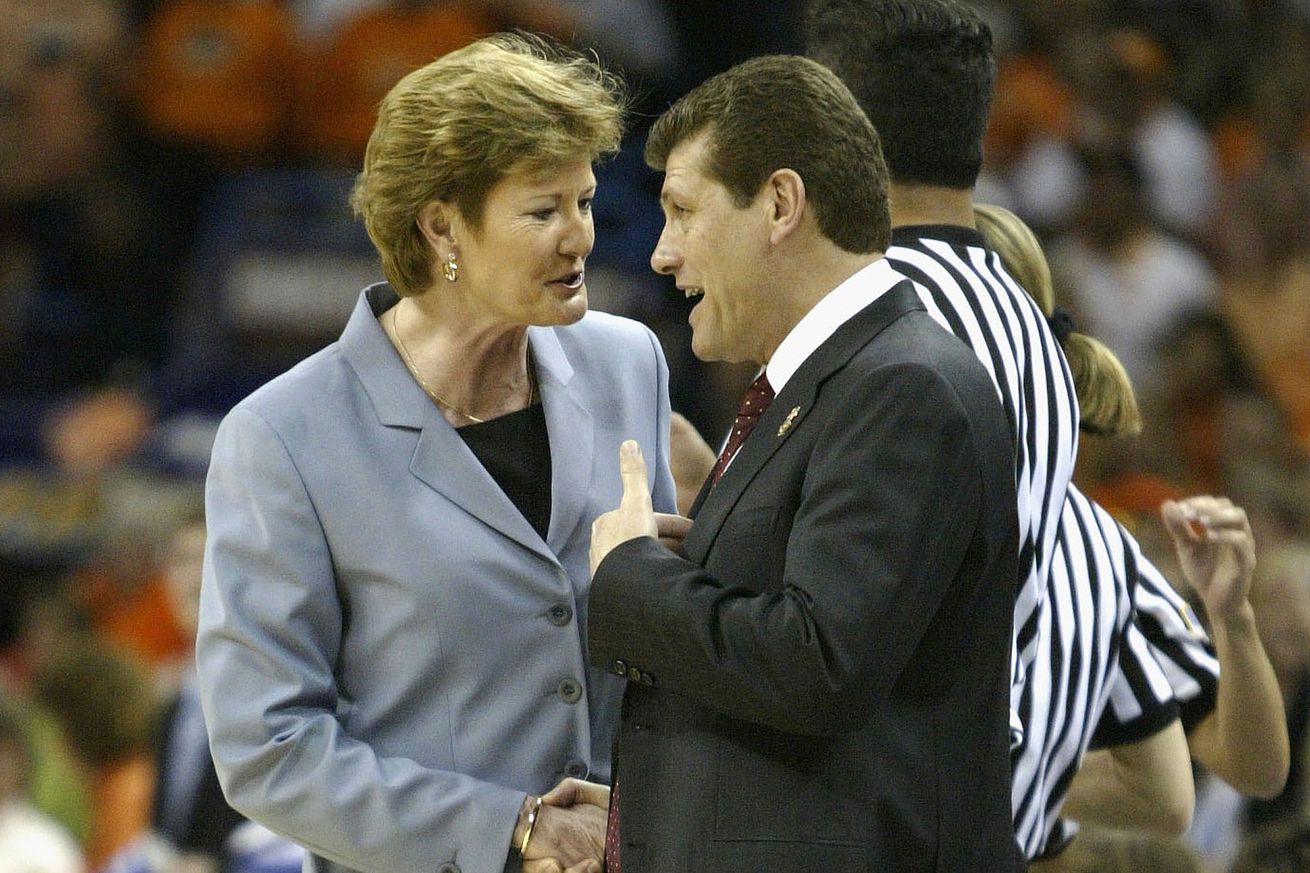 2004 NCAA Women’s National Championship: Tennessee v UCONN