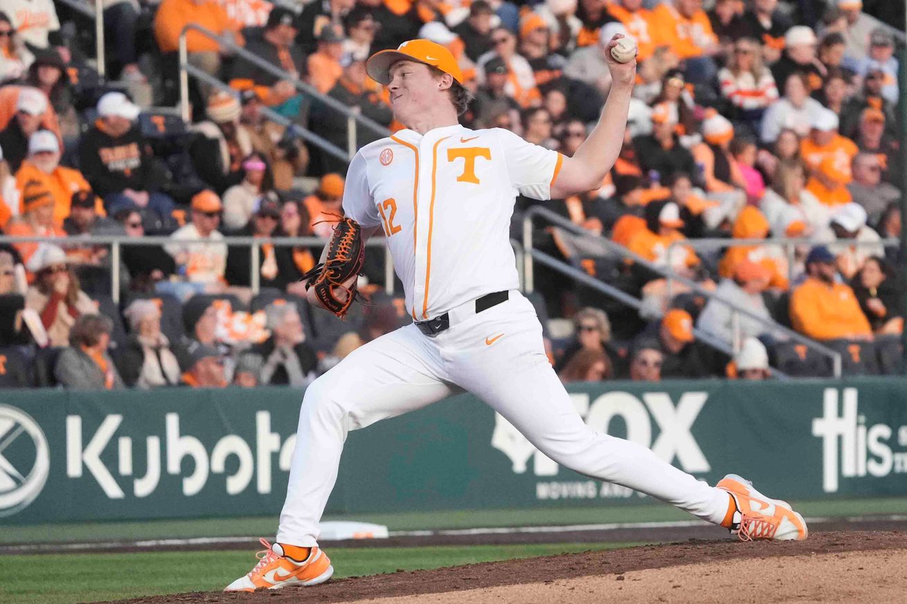 Syndication: The Knoxville News-Sentinel